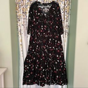 NWT Torrid floral maxi shirtdress three quarter sleeve lace shoulder detail